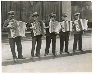 Kerb: STREET ACCORDIONISTS