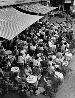 Capri: Street cafe on Capri, 1938