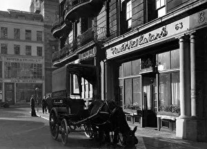 Coachbuilders: Street in Central London