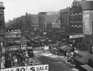 Maxwell: Street merchants in Chicago