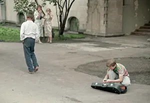 Earnings: Street musician