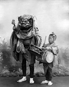 Mountebank: Street performers, Japan