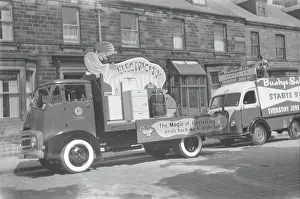 Float: Street Procession - Yorkshire Electricity Board Float