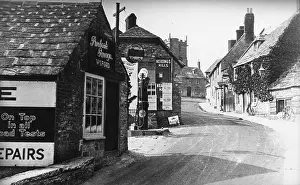 Town & Country Planning: Street scene in Corfe Castle, Dorset