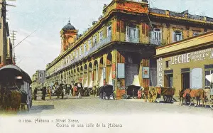 Habana: Street Scene in Havana, Cuba