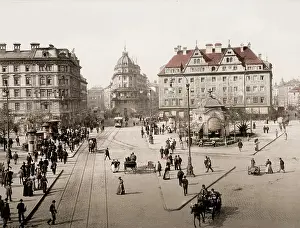 Munchen: Street scene, Munchen, Munich, Germany