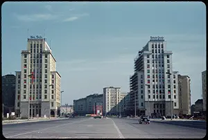 Stalinallee: Street - Stalinallee - East Germany