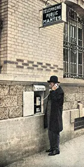 Mantes: STREET TELEPHONE
