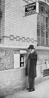 Mantes: STREET TELEPHONE