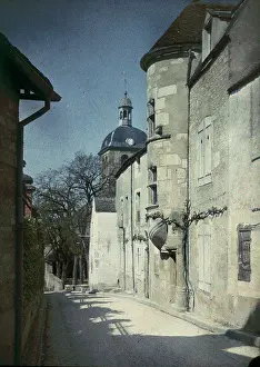 Vezelay: Street in Vezelay