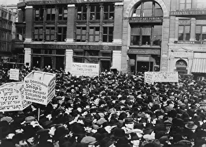Striker: Strikers in Union Square