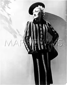 Accessorised: STRIPED SUIT 1930S