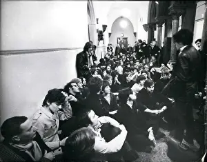 Aside: Student disruption of Gordon Walker lecture, Manchester Univ