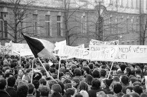 Hroch: Students - demonstration - International Students Day