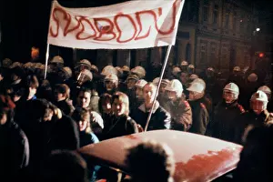 Crackdown: Students - demonstration - march - police - crackdown
