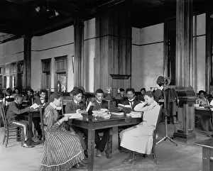 Tuskegee: Students - Reading - Education - Tuskegee