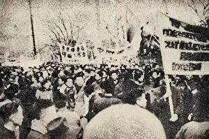 Build: Students from Shanghai Organized a Protest Against