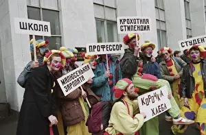 Protesters: Students of theater schools and universities protest