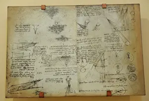 Draw: Studies on the moon. Leonardo da Vinci is interested in the