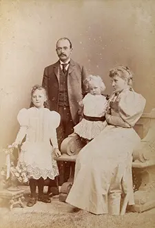 Patricia Aubrey: Studio photo, family of four