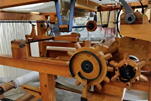 Mechanical: Study of Leonardo da Vinci. Mechanical loom. 15th century. D