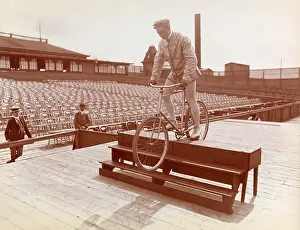 Bicyclist: Stunt cyclist