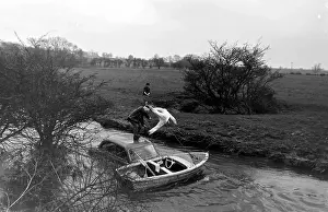 Nosedive: Stuntman attempts to fly car over river