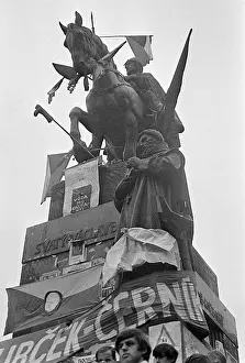 St Wenceslas: St.Wenceslas monument - protest - protesters - Prague