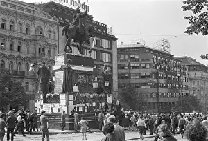 St Wenceslas: St.Wenceslas monument - protest - protesters - Prague