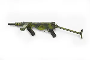 Although: Sub Machine Gun, Austen, 9 Mm Mk I