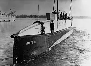 Expeditions: Submarine Nautilus, 1931