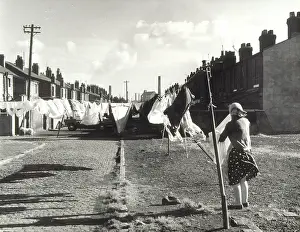 Henry Grant Collection: SUBURBAN CLOTHES LINE