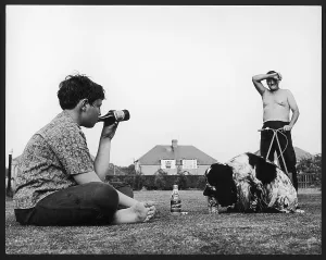 Fizzy: SUBURBAN SUNDAY 1970S
