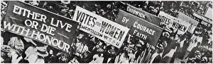 Wspu: Suffragette procession in London 1910