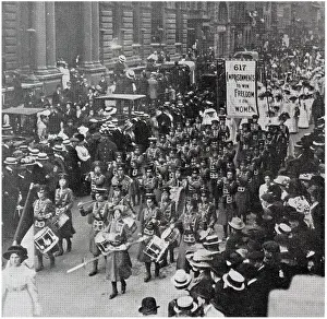 Wspu: Suffragette procession in London 1910