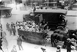 Activism: Suffragettes going to City Hall