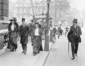 Suffragettes with Herbert Henry Asquith, 1909