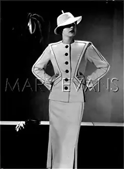 Oatmeal: SUIT WITH PIPING 1930S