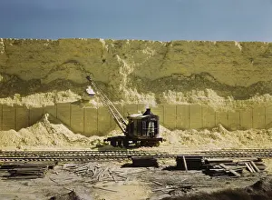 Vachon: Sulphur - Industry - Crane