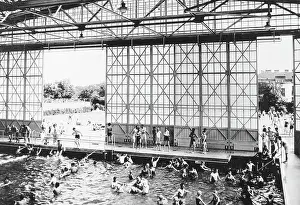 Warte: Summer pool on Hohe Warte in Vienna