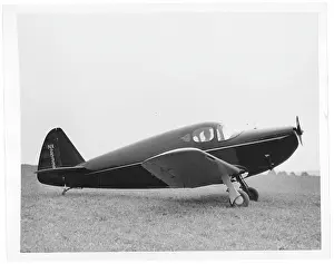 Vidal: Summit HM-5 NX25332