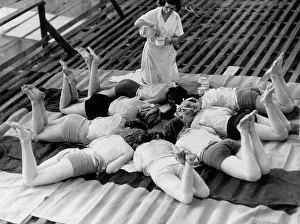 Sunbathers: Sunbathing