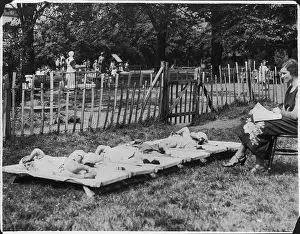 Creche: SUNBATHING FOUNDLINGS