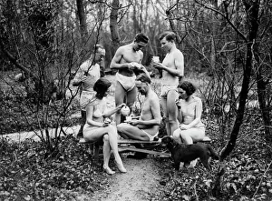 Sunbathers: Sunbathing society