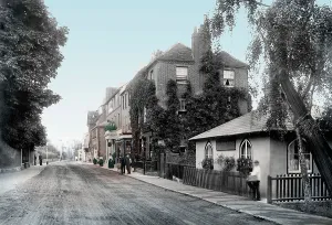 Sunbury: Sunbury, The Magpie Hotel 1890