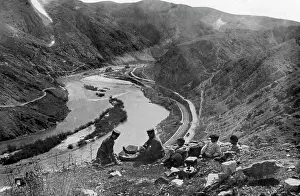 Share: Sunday trip to the Wardar river, 1916