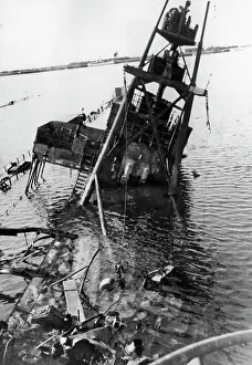 Minesweeper: Sunk Polish warship, 1939