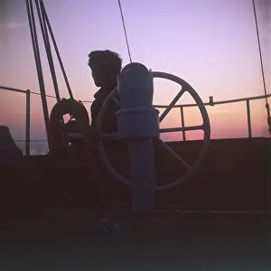 Capstan: SUNSET SKIPPER