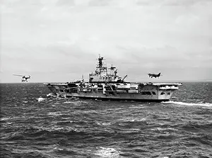 Maneuvering: Supermarine Scimitar F-1