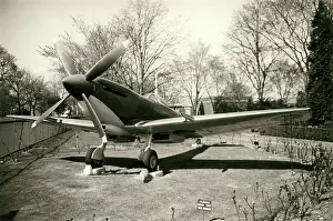 Spitfire: Supermarine Spitfire